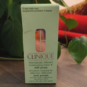 Clinique Dramatically Different Moisturizing Lotion+ w/ Pump 4.2oz NWT/NIB